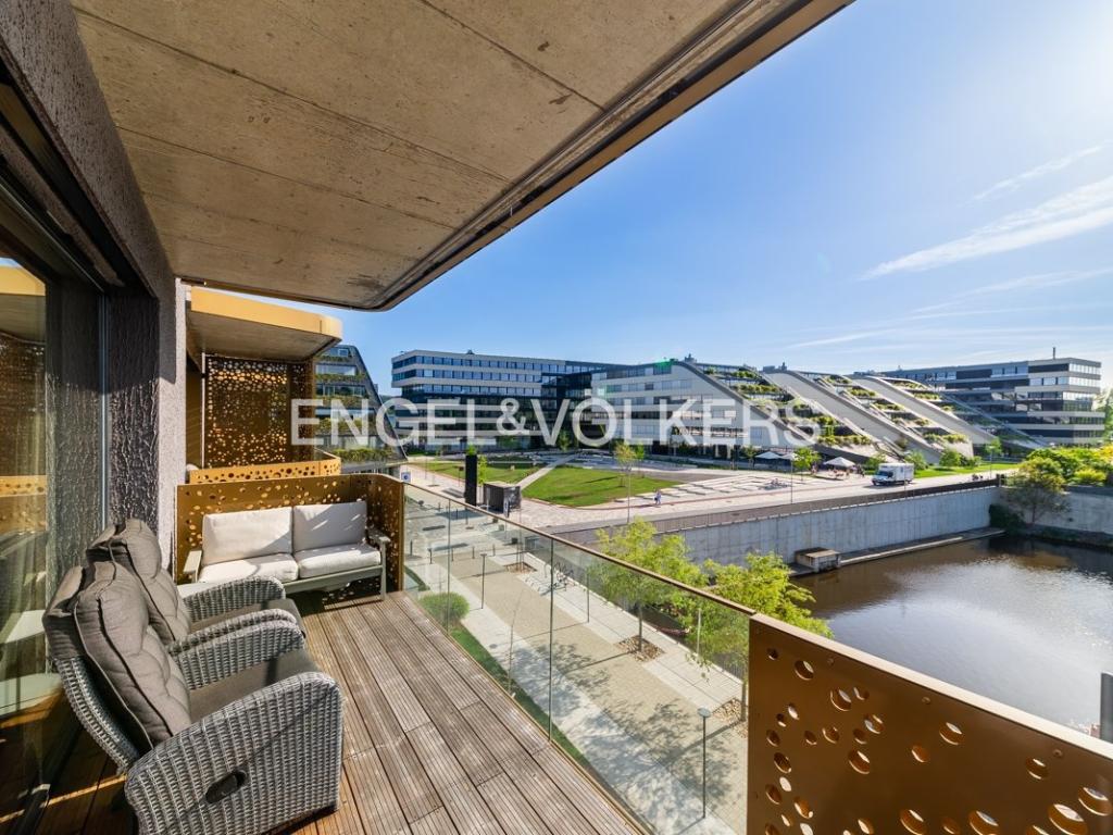 Pronájem bytu 3+kk 101 m2