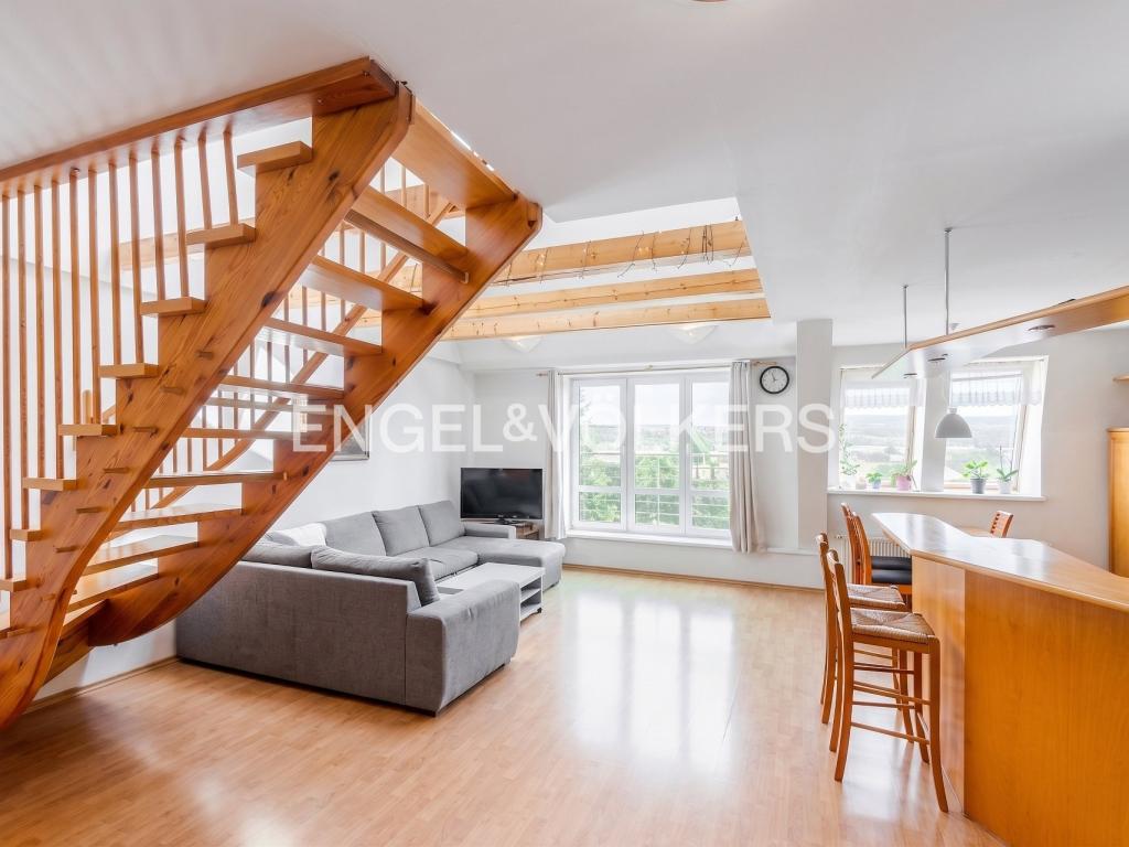 Pronájem bytu 5+kk 135 m2