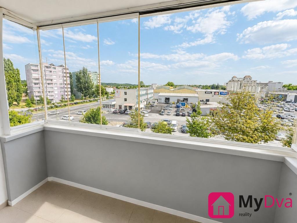 Pronájem bytu 2+1 56 m2