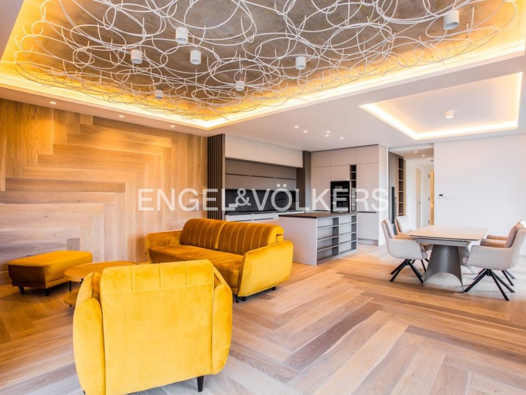 Pronájem bytu 4+kk 144 m2
