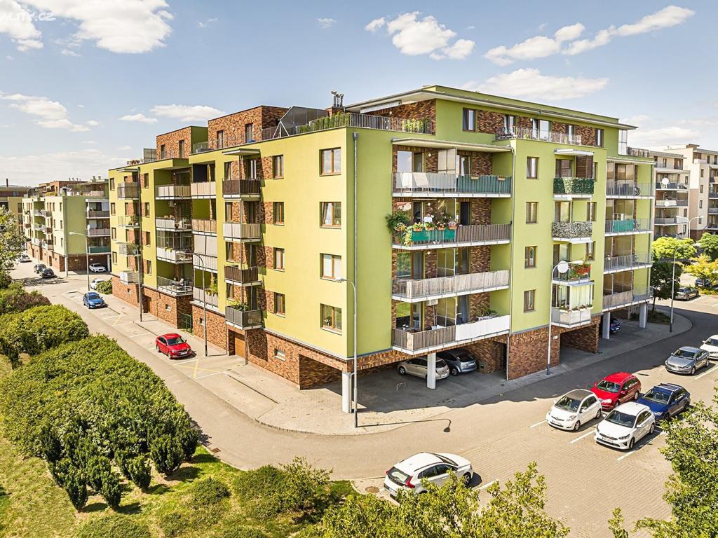Pronajem bytu 1+1 42 m2