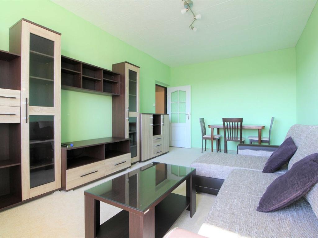 Pronájem bytu 3+1 69 m² – pohled 5