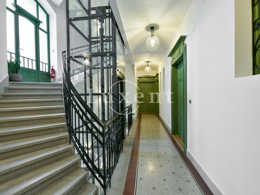 Pronájem bytu 2+kk 54 m2, Praha – náhled fotky 13
