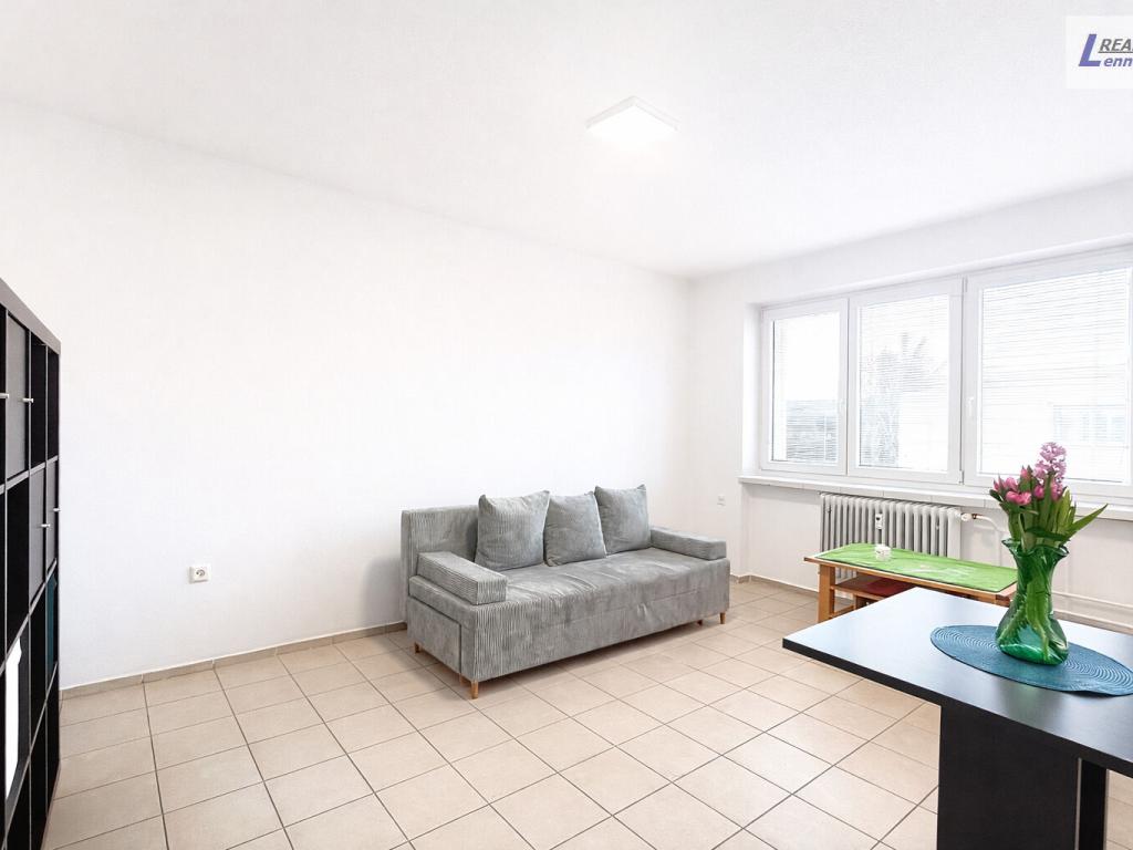 Pronájem bytu 1+kk 33 m2