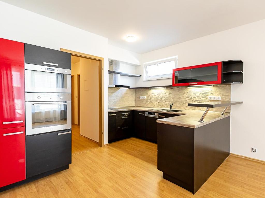 Pronájem bytu 2+kk 56 m2