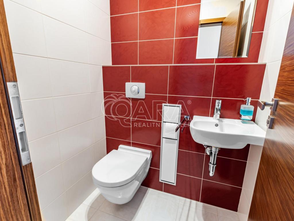 Pronájem bytu 4+kk 230 m2, Beroun – náhled fotky 17