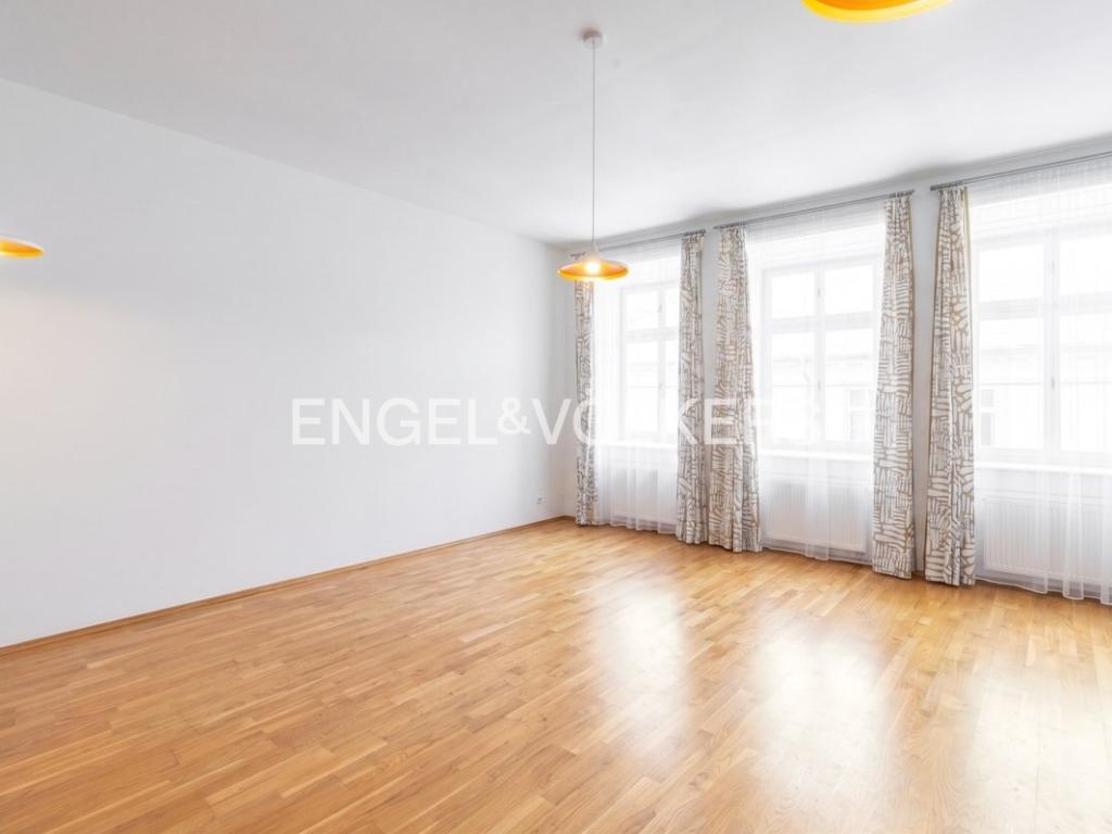 Pronájem bytu 4+kk 115 m2