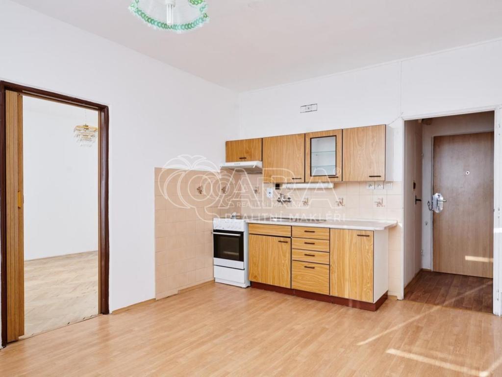 Pronájem bytu 1+1 37 m2