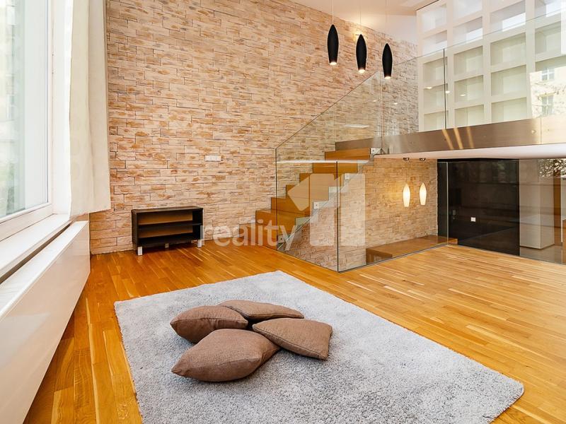Pronájem bytu 2+kk 104 m2