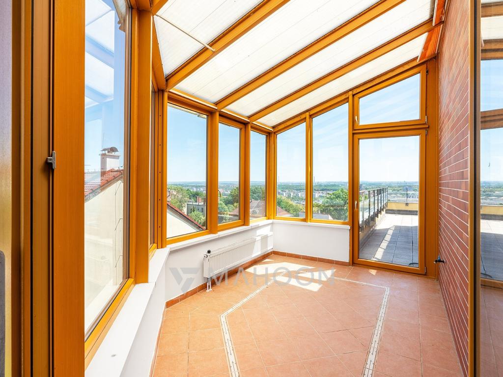 Pronájem bytu 2+kk 72 m2