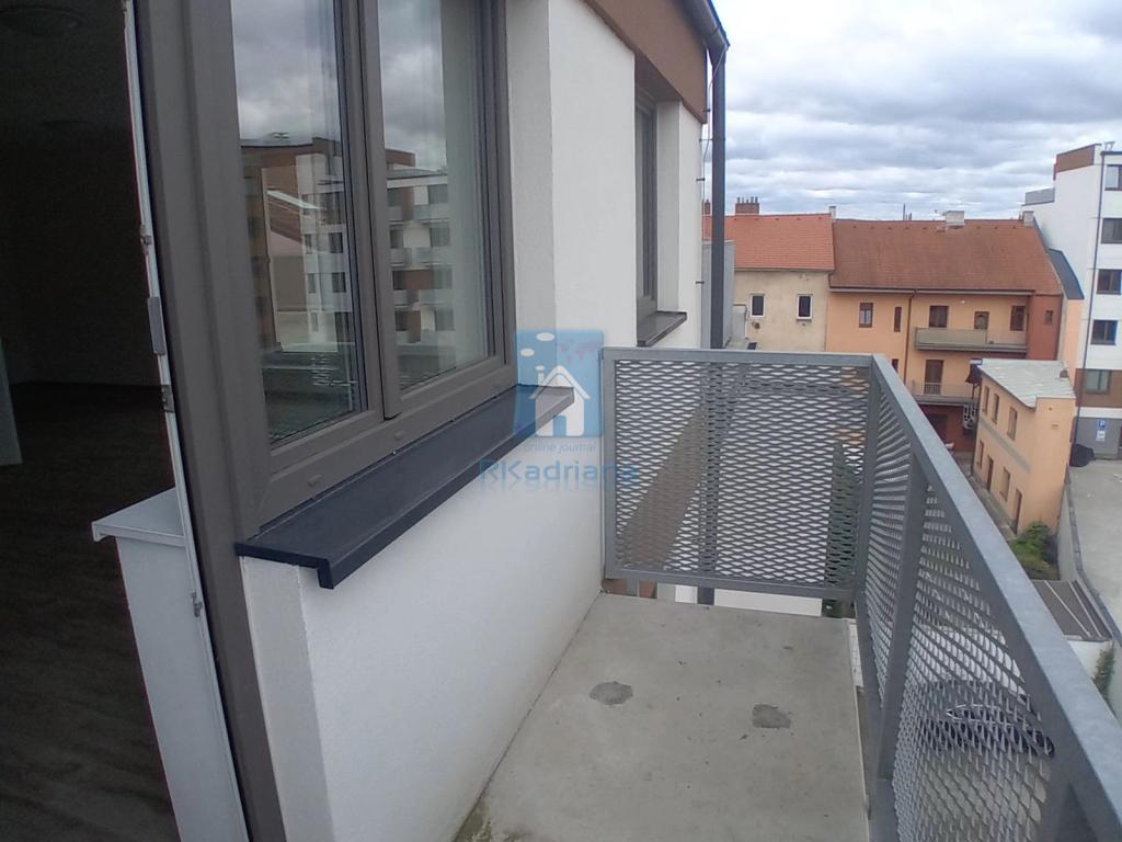 Pronájem bytu 1+kk 71 m2