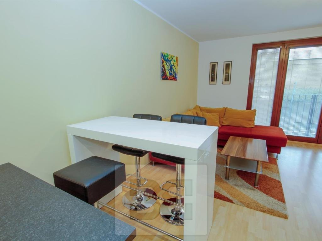 Pronájem bytu 2+kk 54 m2