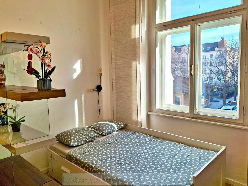 Pronájem bytu 1+kk 23 m2