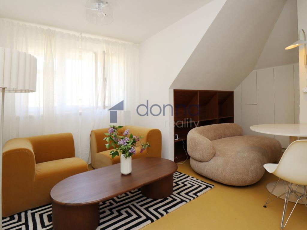 Pronájem bytu 2+kk 53 m2