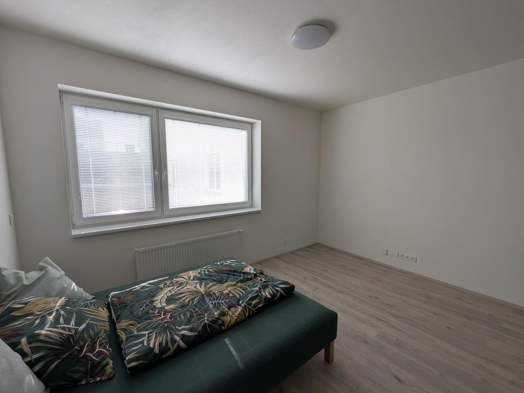 Pronájem bytu 1+kk 27 m2