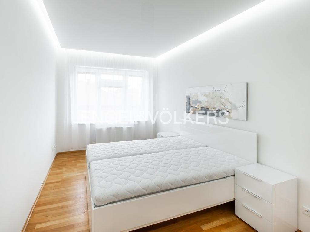 Pronájem bytu 2+kk 90 m2
