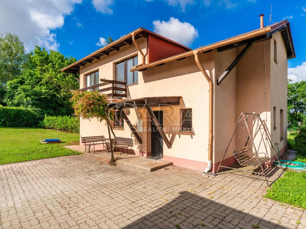 Listing 1