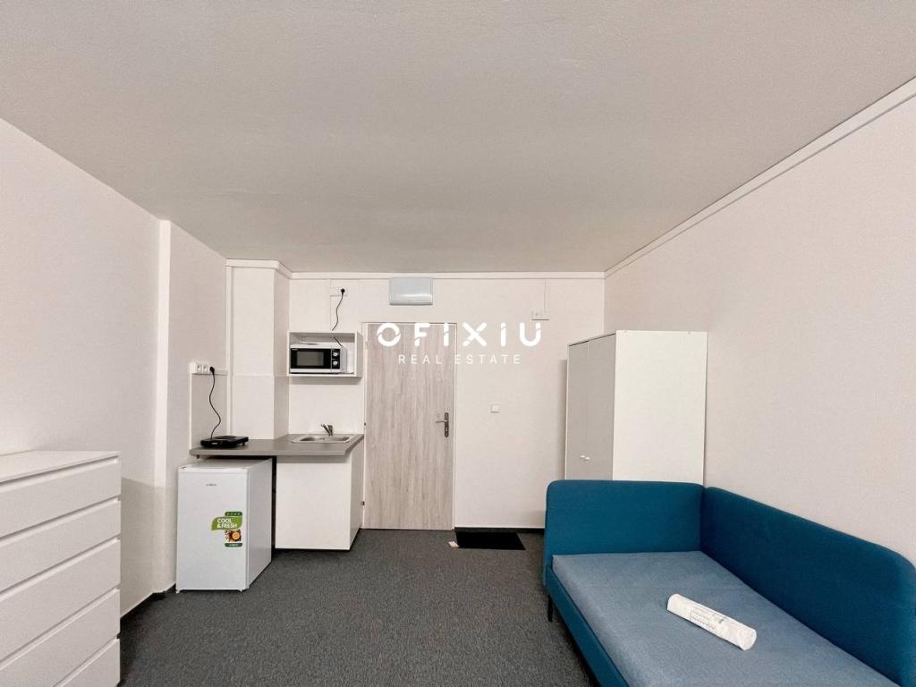 Pronájem bytu pokoj 16 m2