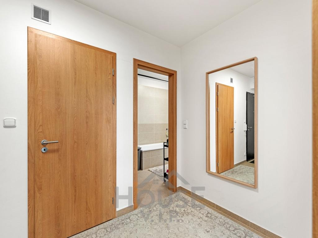 Prodej bytu 2+kk 60 m2, Praha – náhled fotky 25