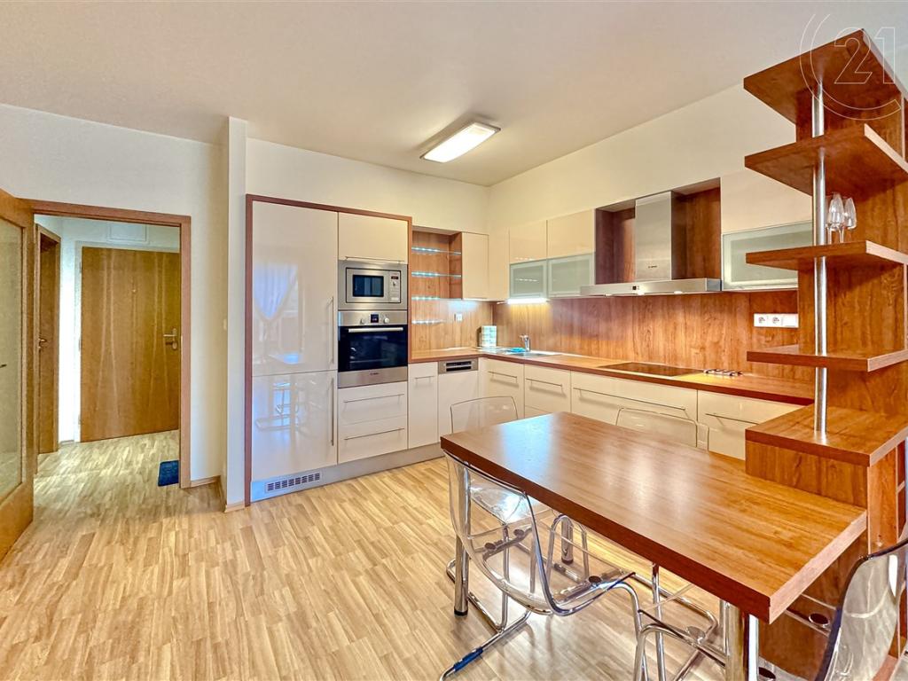 Pronájem bytu 2+kk 59 m2