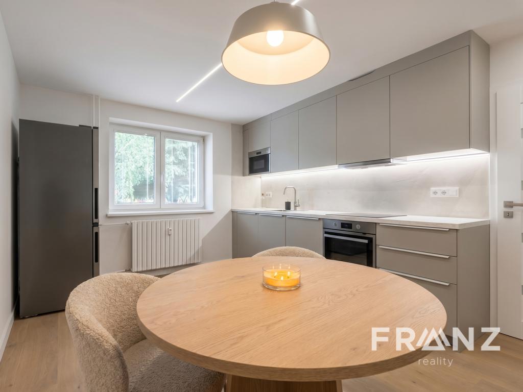 Prodej bytu 2+1 50 m² – pohled 6