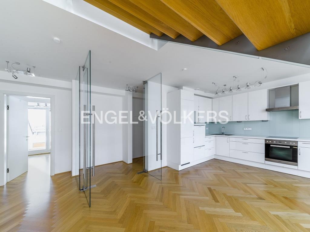Pronájem bytu 4+kk 168 m2