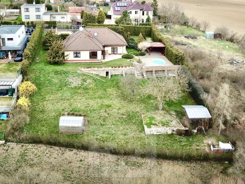 Prodej domu 262 m2, Králův Dvůr – náhled fotky 11