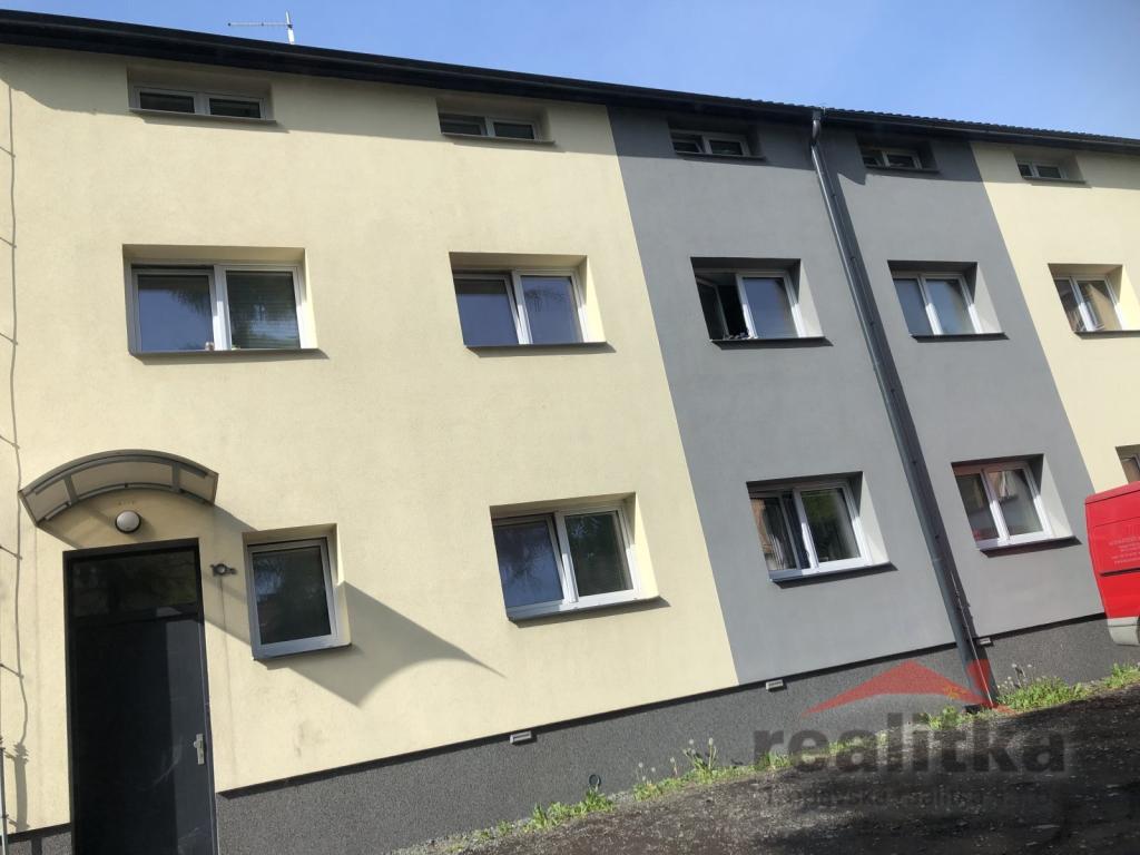 Pronájem bytu 1+kk 27 m2