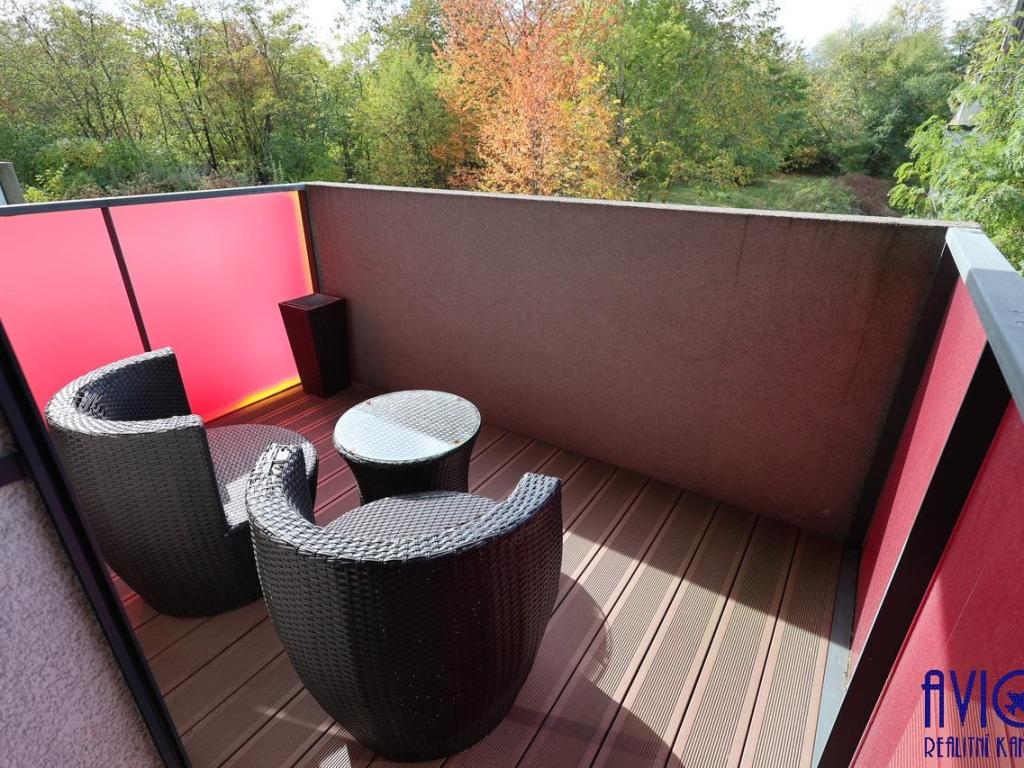 Pronájem bytu 2+kk 50 m2, Praha – náhled fotky 8