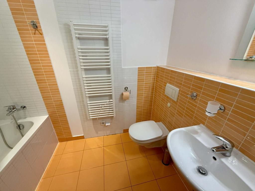 Pronájem bytu 1+kk 32 m2