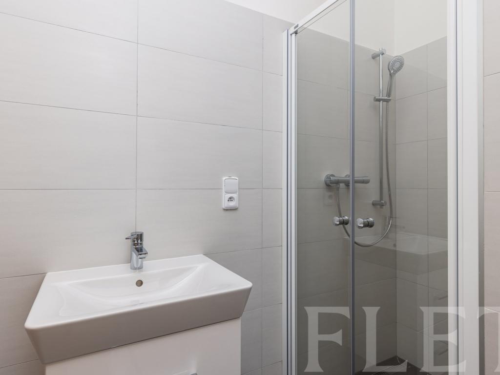 Pronájem bytu 1+kk 29 m2