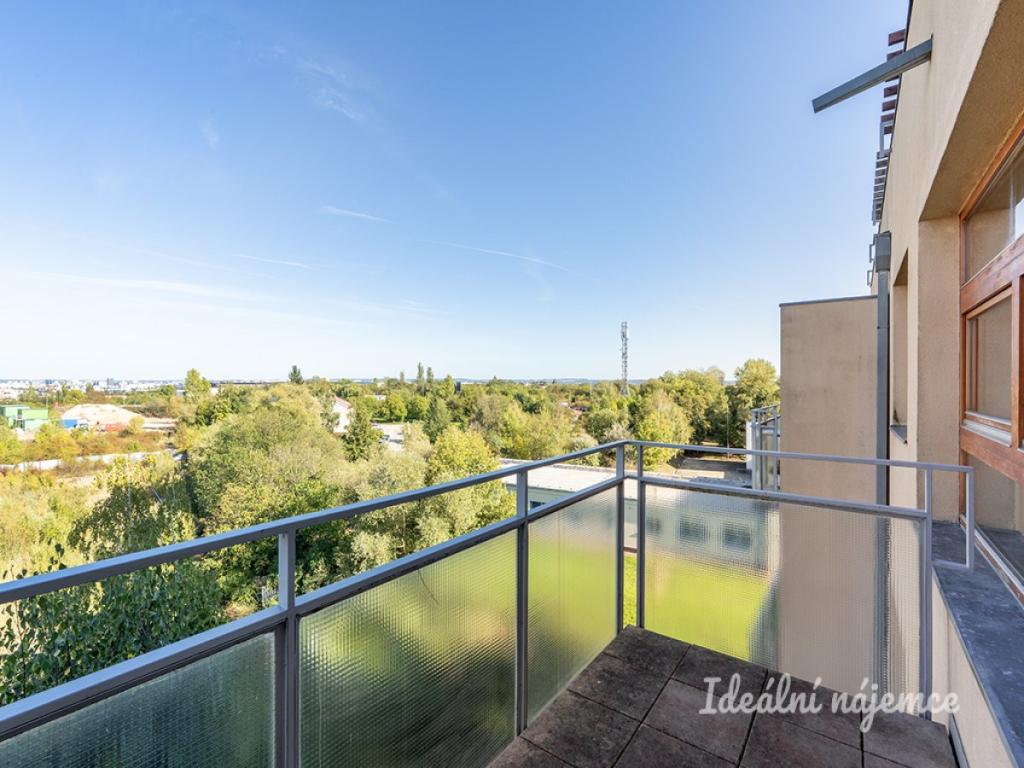 Pronájem bytu 2+kk 68 m2