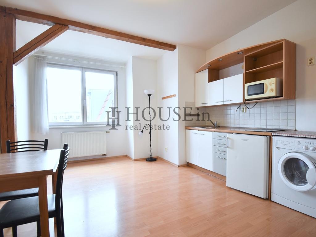 Pronájem bytu 1+kk 28 m2