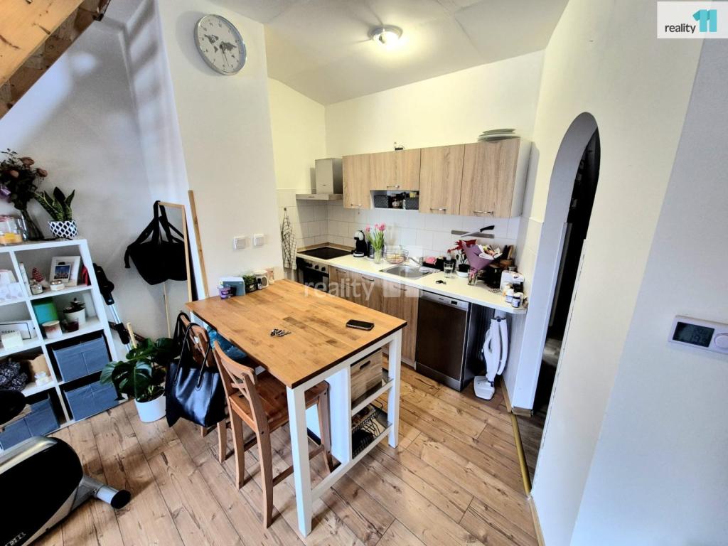Pronájem bytu 2+kk 48 m2