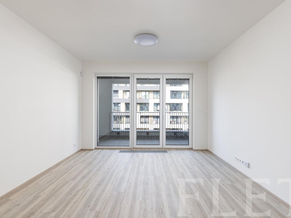 Pronájem bytu 1+kk 33 m² – další
