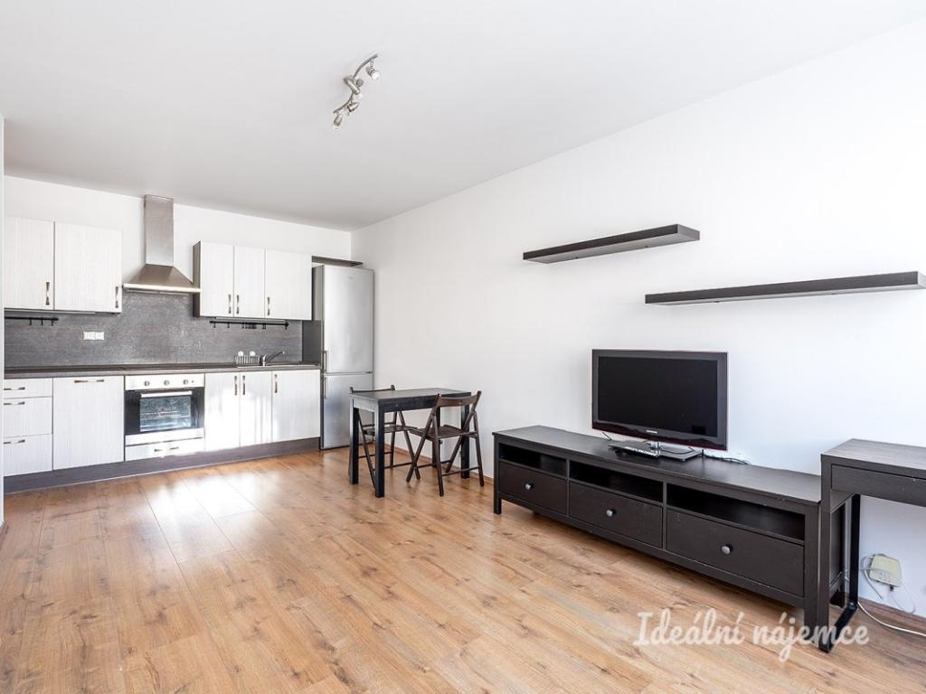 Pronájem bytu 2+kk 44 m2