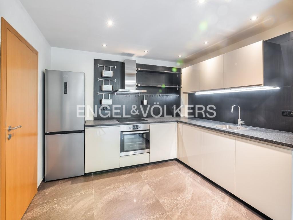 Pronájem bytu 2+kk 87 m2, Praha – náhled fotky 3