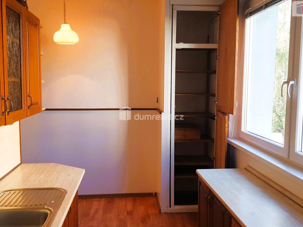 Prodej bytu 3+1 74 m2, Rousínov – náhled fotky 15