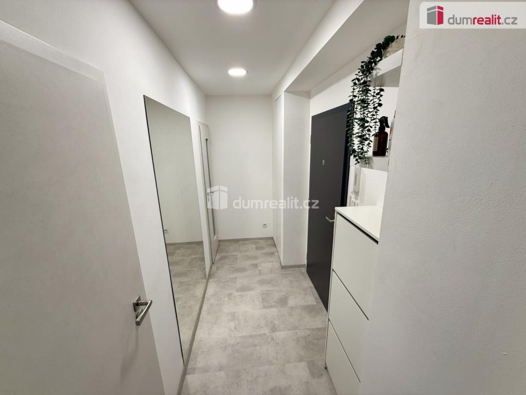 Pronájem bytu 2+kk 38 m2, Kralupy nad Vltavou – náhled fotky 9