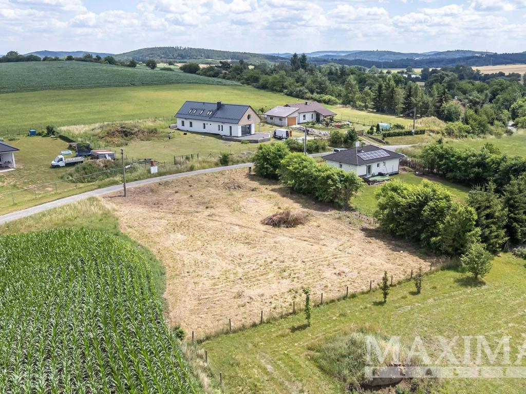 Prodej pozemku 1449 m2