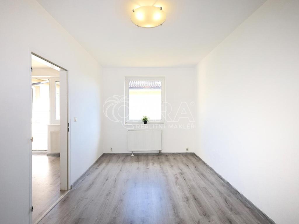 Prodej bytu 3+1 95 m2, Horoměřice – náhled fotky 25