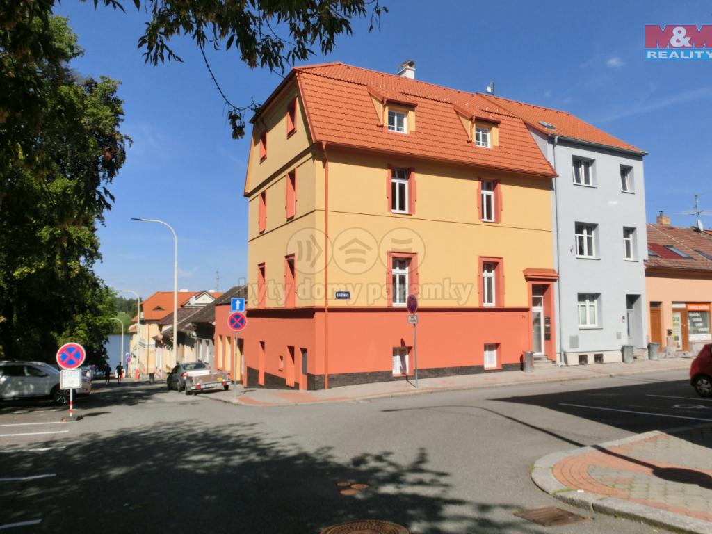 Pronajem bytu 3+kk 107 m2