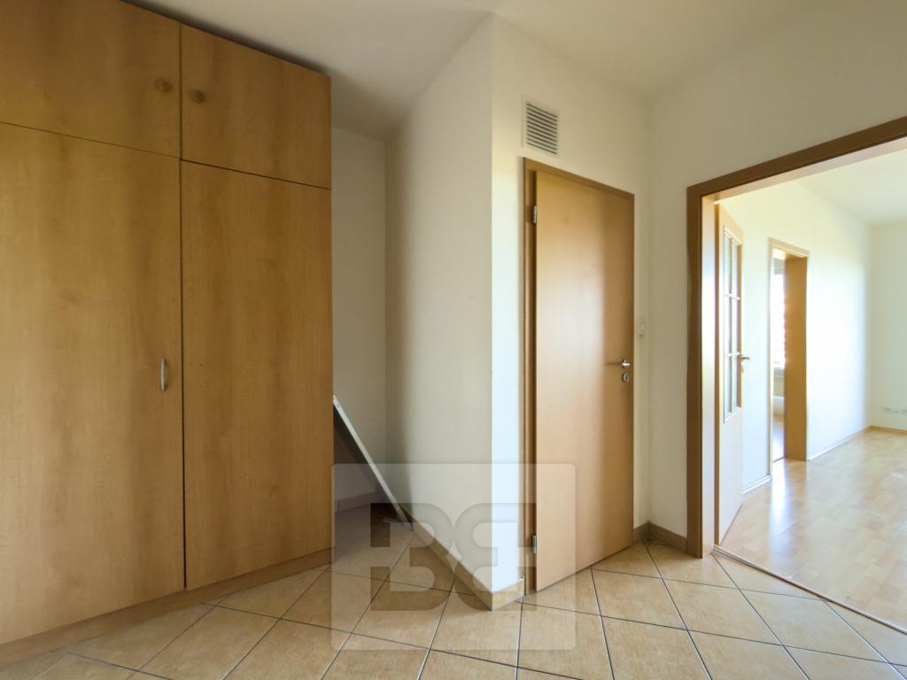 Pronájem bytu 2+kk 48 m2, Praha – náhled fotky 10