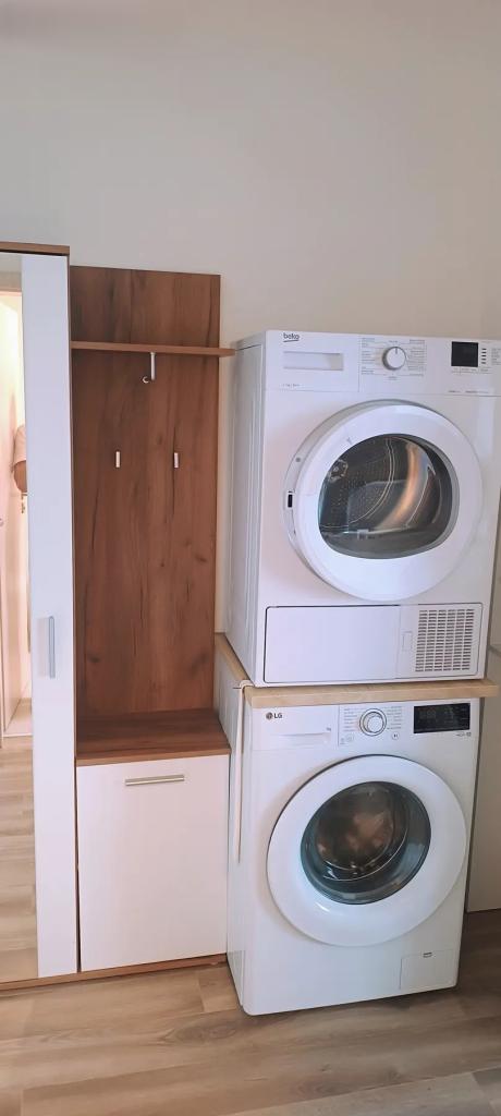 Pronájem bytu 1+kk 42 m2, Plzeň – náhled fotky 7