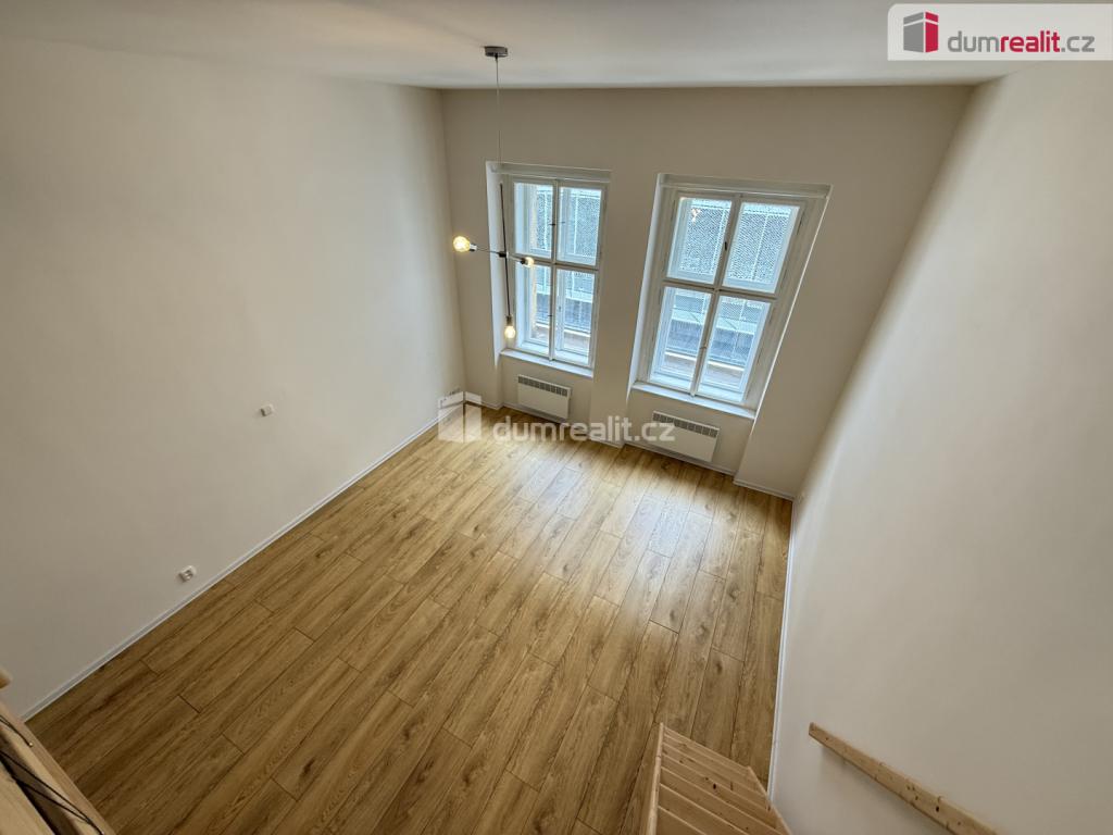 Pronájem bytu 1+kk 48 m2