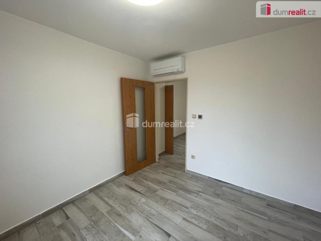 Pronájem bytu 2+1 38 m2