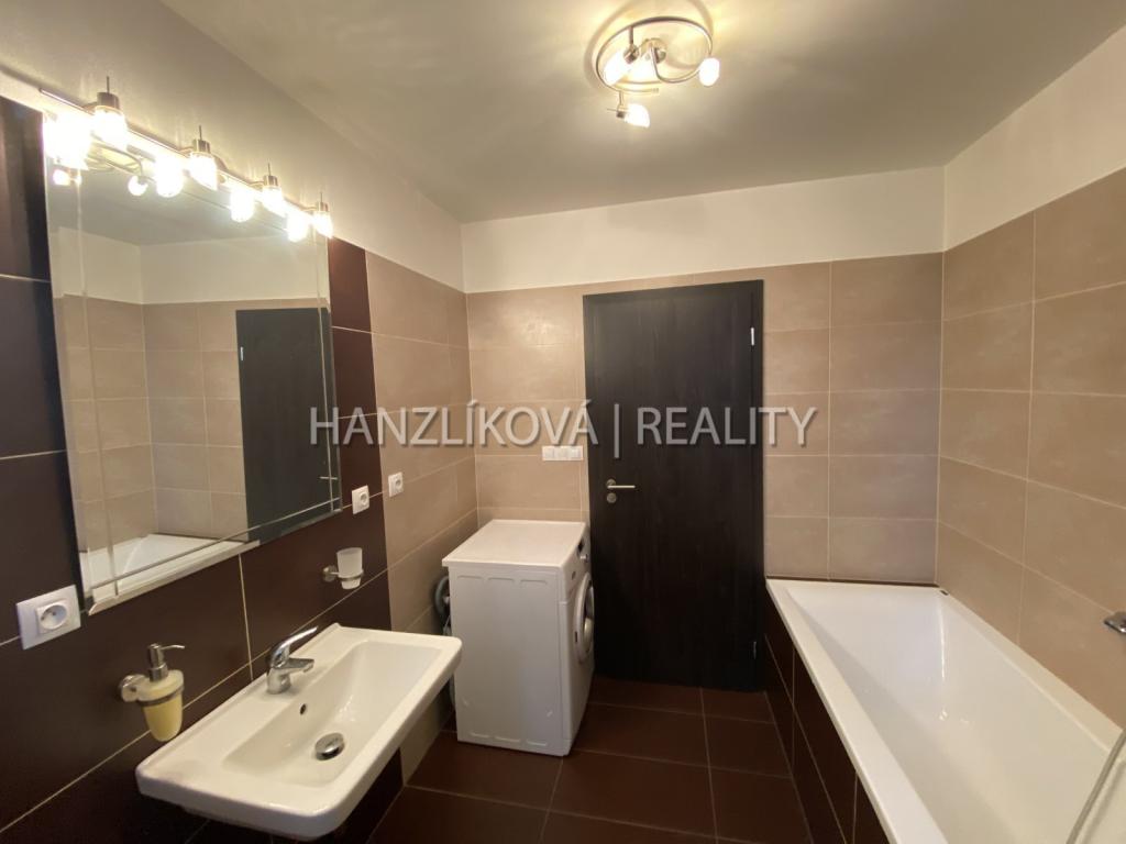 Pronájem bytu 1+kk 42 m2