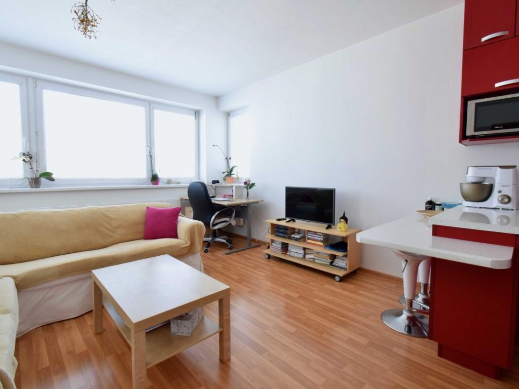 Pronájem bytu 2+kk 43 m2