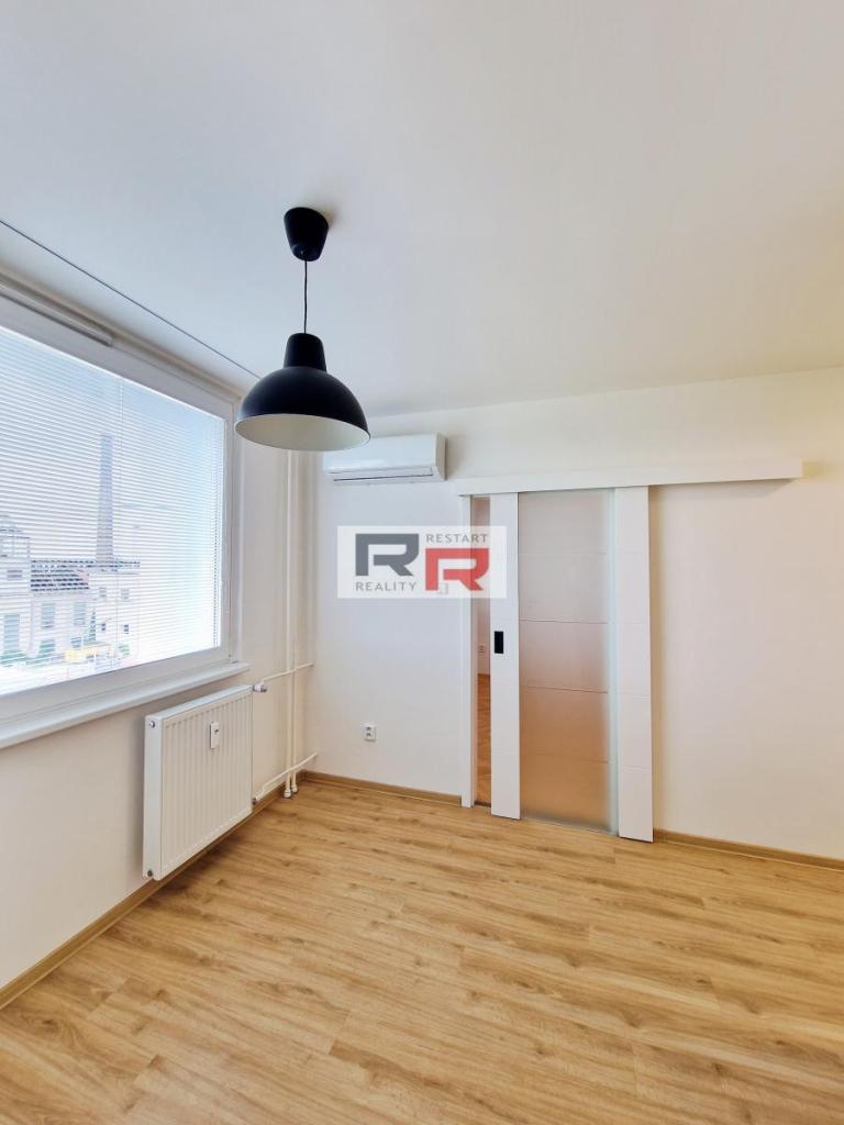Pronájem bytu 2+1 52 m2