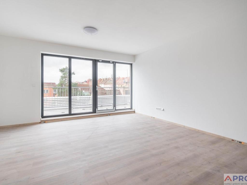 Pronájem bytu 3+kk 81 m2